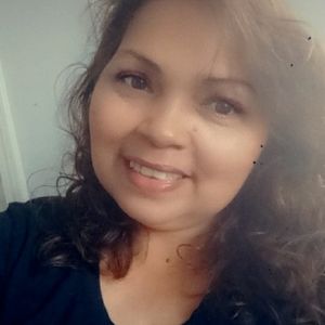 Meet your Posher, Ana